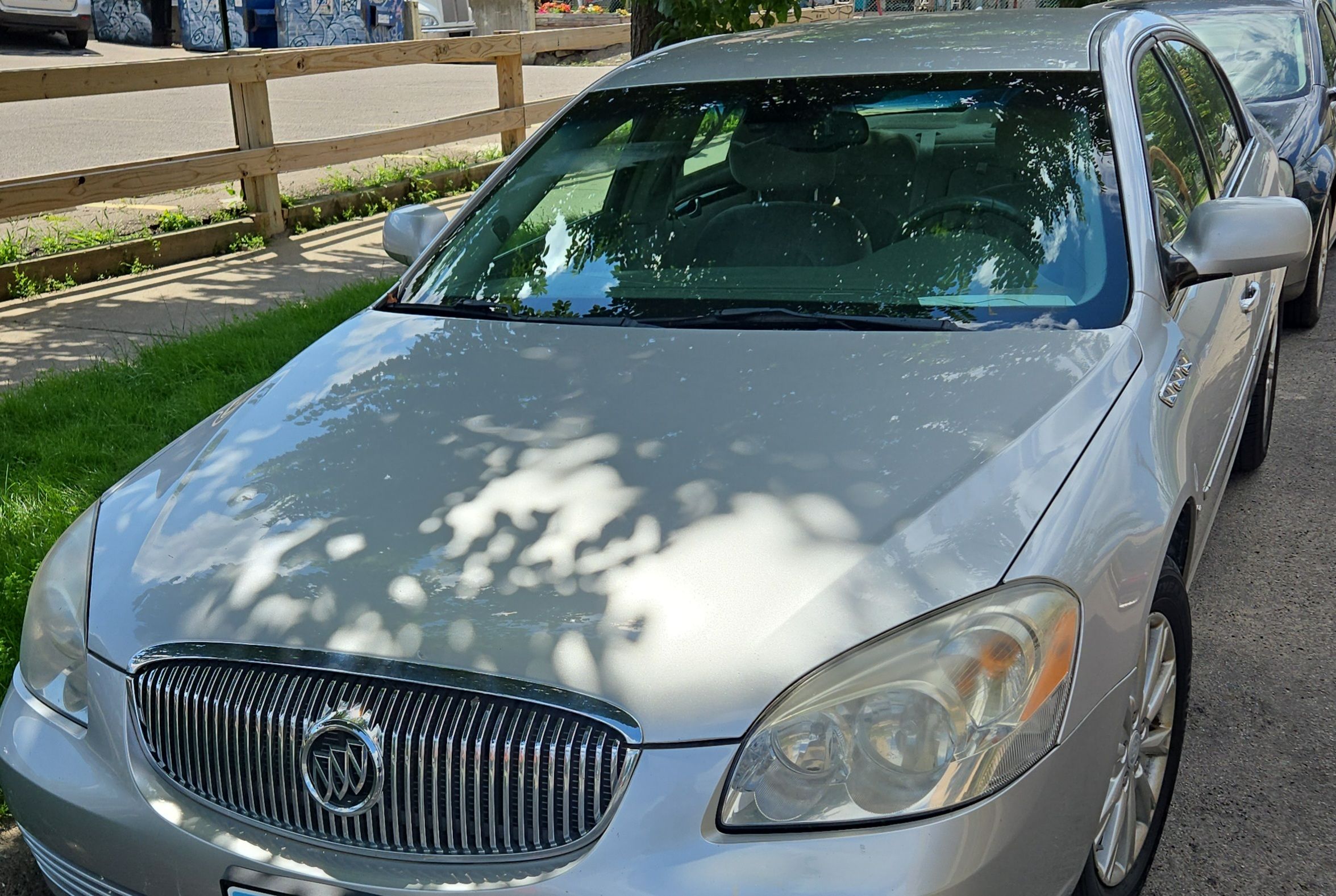 Used 2009 Buick Lucerne CX FWD image 1