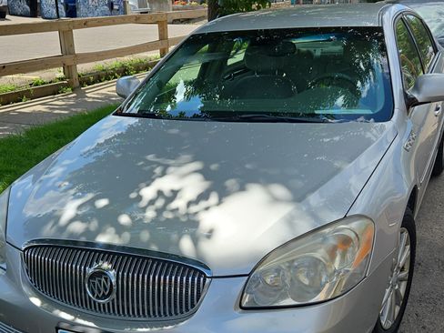 Used 2009 Buick Lucerne CX image 1