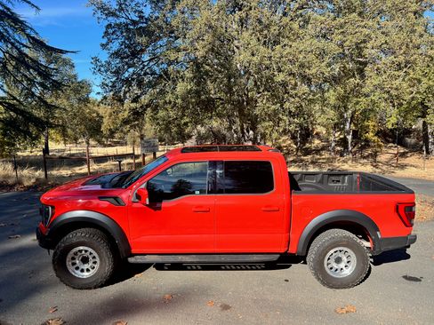 Used 2023 Ford F150 Raptor w/ Raptor Carbon Fiber Package image 2