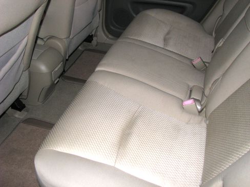 Used 2005 Toyota Highlander 2WD V6 image 12