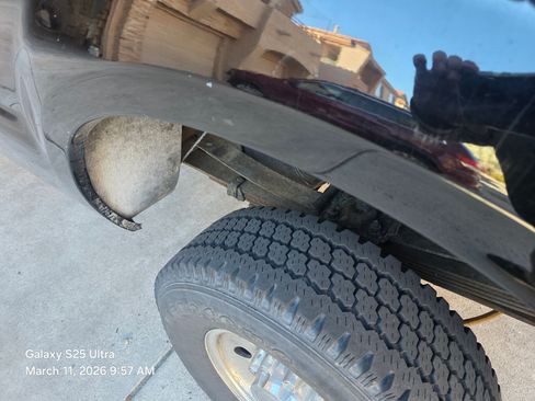 Used 2003 Ford F350 XLT image 2