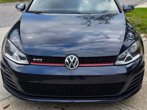 Used 2017 Volkswagen GTI S image 8