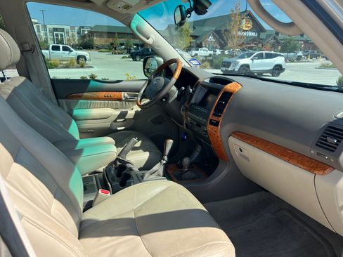 Used 2003 Lexus GX 470 image 11