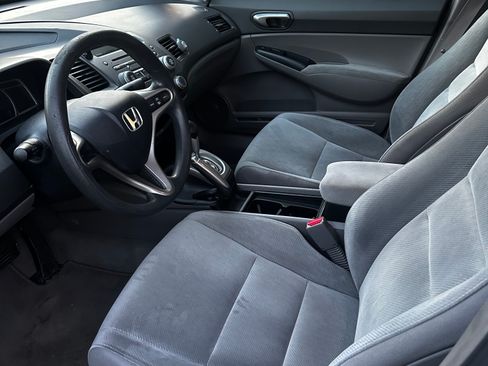 Used 2011 Honda Civic LX image 5