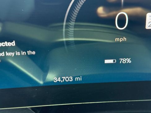 Used 2023 Lucid Air Touring image 11