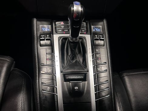 Used 2018 Porsche Macan S AWD/4WD image 15