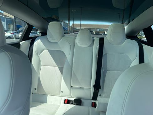 Used 2024 Tesla Model 3 Long Range RWD image 12