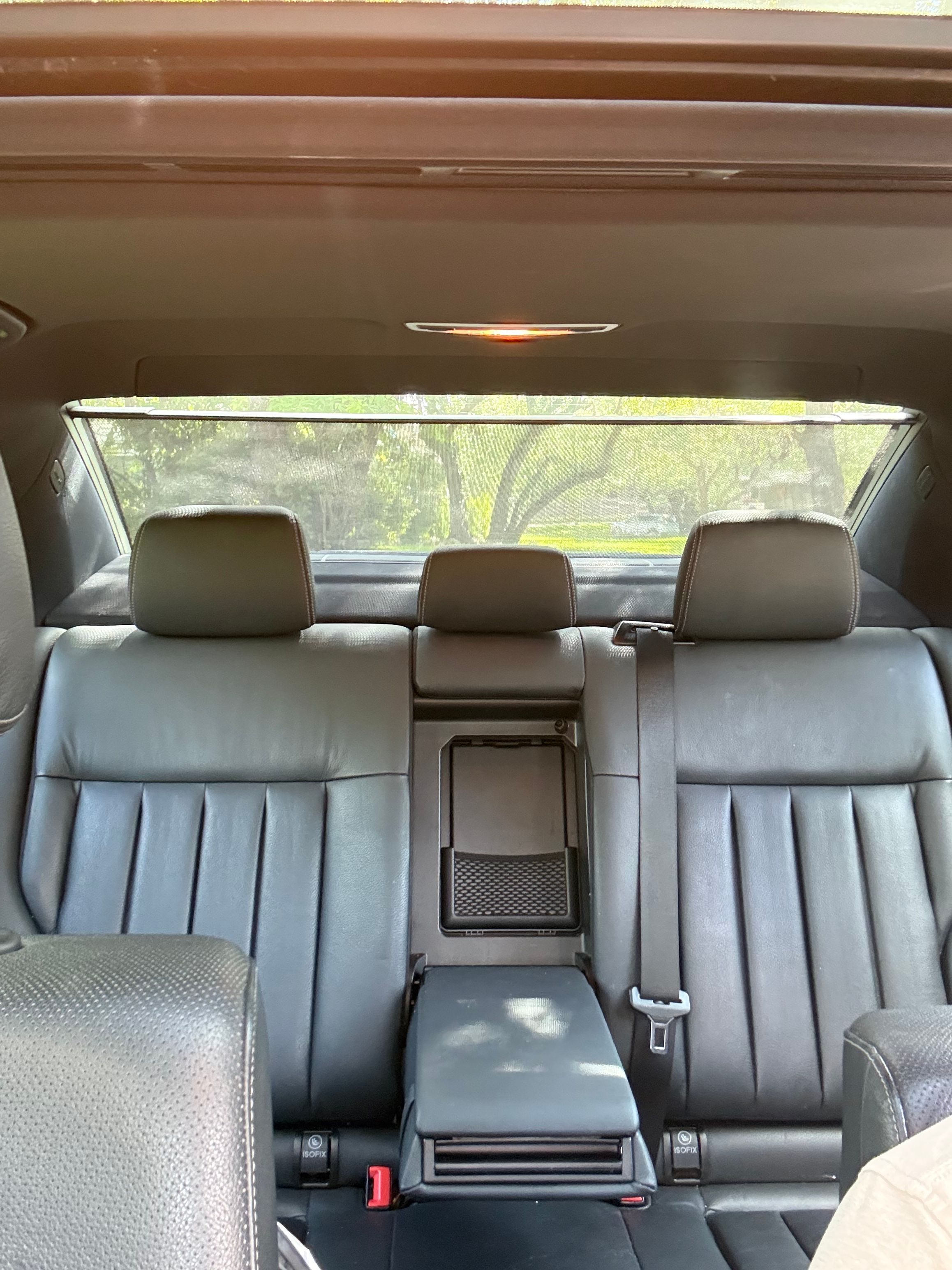 Used 2014 Mercedes-Benz E 550 4MATIC Sedan image 6
