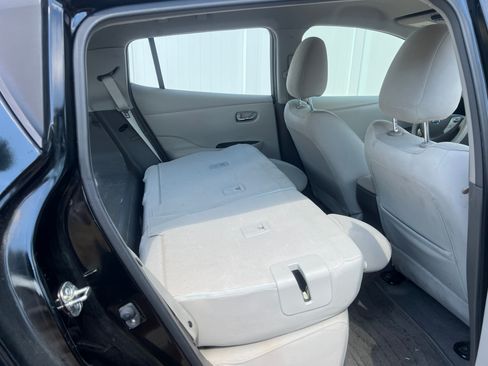 Used 2012 Nissan Leaf SL FWD image 12