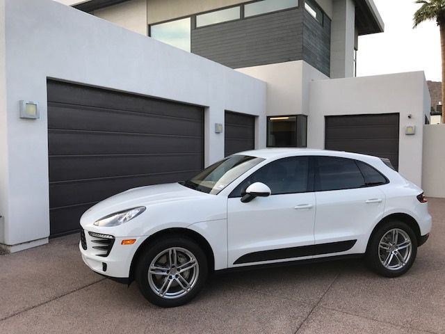 Used 2015 Porsche Macan S AWD/4WD image 1