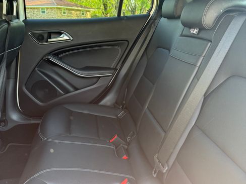 Used 2018 Mercedes-Benz GLA 250 4MATIC image 8