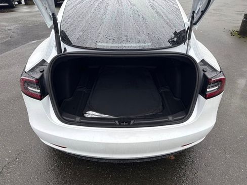 Used 2023 Tesla Model 3 Standard Range image 13