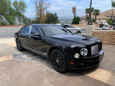 Used 2012 Bentley Mulsanne RWD image 2