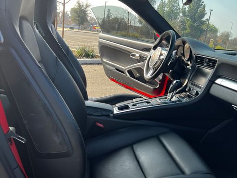 Used 2012 Porsche 911 Carrera S image 12