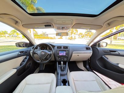 Used 2016 Volkswagen Jetta SE