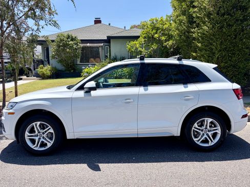 Used 2018 Audi Q5 2.0T Premium AWD/4WD image 4