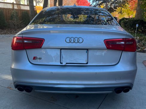 Used 2013 Audi S6 Prestige image 11