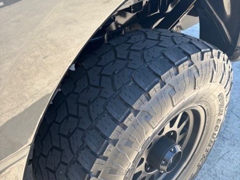 Used 2019 Ford F250 XLT w/ XLT Value Package image 19