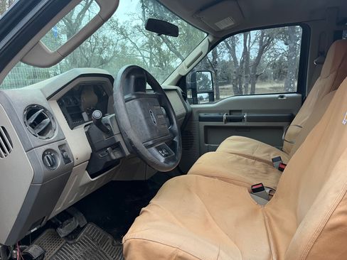 Used 2008 Ford F250 XL image 8