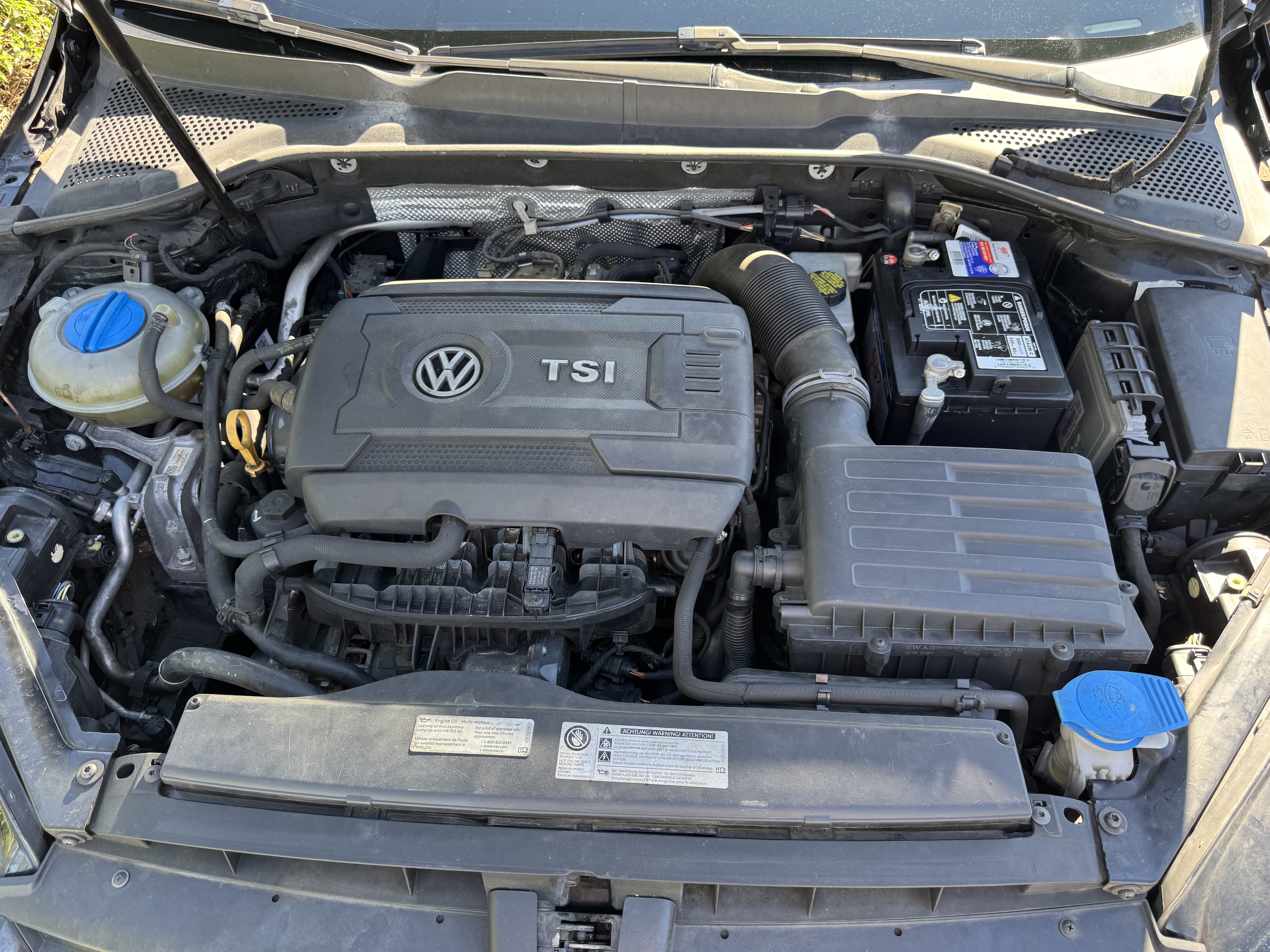 Used 2015 Volkswagen Golf S FWD image 12