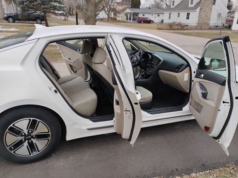 Used 2013 Kia Optima LX w/ Hybrid Convenience Pkg image 6