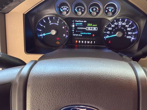 Used 2014 Ford F250 Lariat w/ Lariat Ultimate Package AWD/4WD image 15