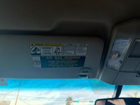 Used 2014 Toyota Tundra SR5 image 10