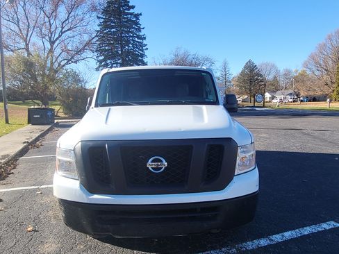 Used 2016 Nissan NV 1500 SV image 4
