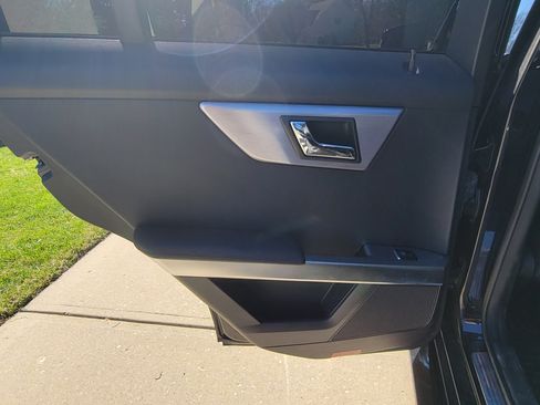 Used 2010 Mercedes-Benz GLK 350 4MATIC image 20