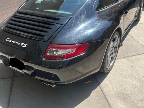 Used 2006 Porsche 911 Carrera 4S AWD/4WD image 2