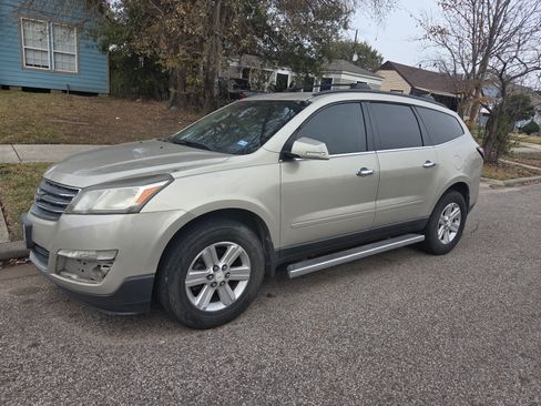 Used 2013 Chevrolet Traverse LT w/ LPO, 'HIT The Road' Package image 13