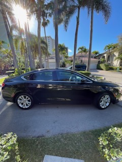 Used 2016 Chrysler 200 Limited w/ Convenience Group FWD image 11
