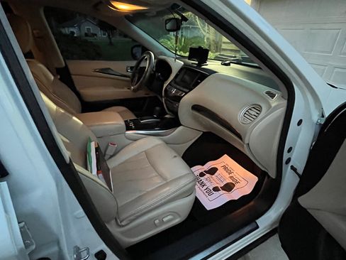 Used 2015 INFINITI QX60 FWD w/ Driver Assistance Package image 6