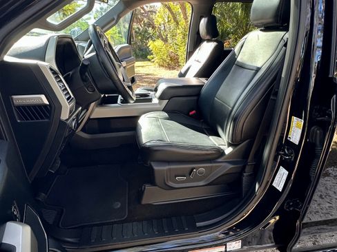 Used 2017 Ford F450 Lariat w/ Lariat Ultimate Package image 9