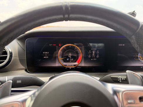 Used 2019 Mercedes-Benz E 63 AMG S image 12