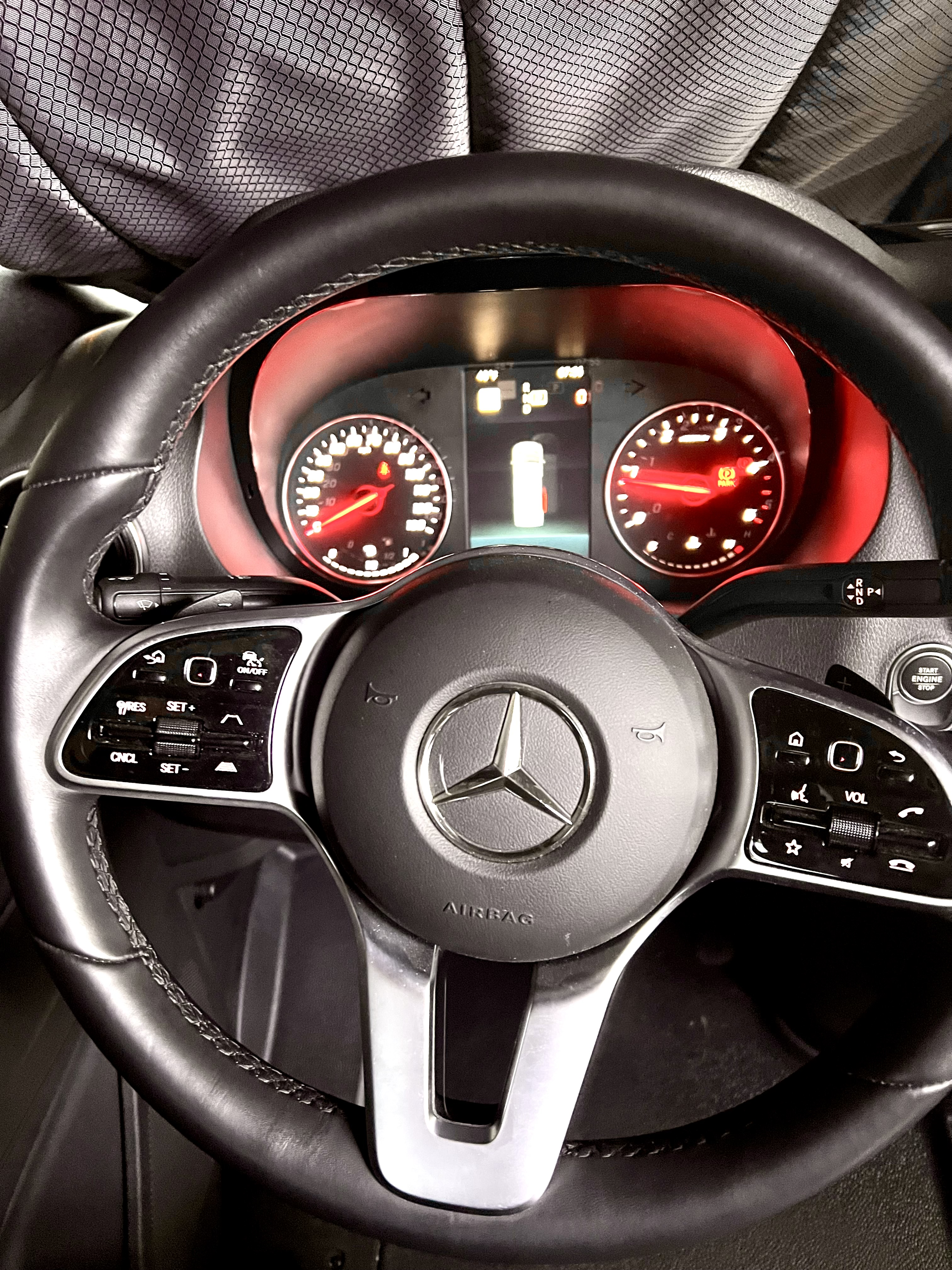 Used 2022 Mercedes-Benz Sprinter 2500 image 9