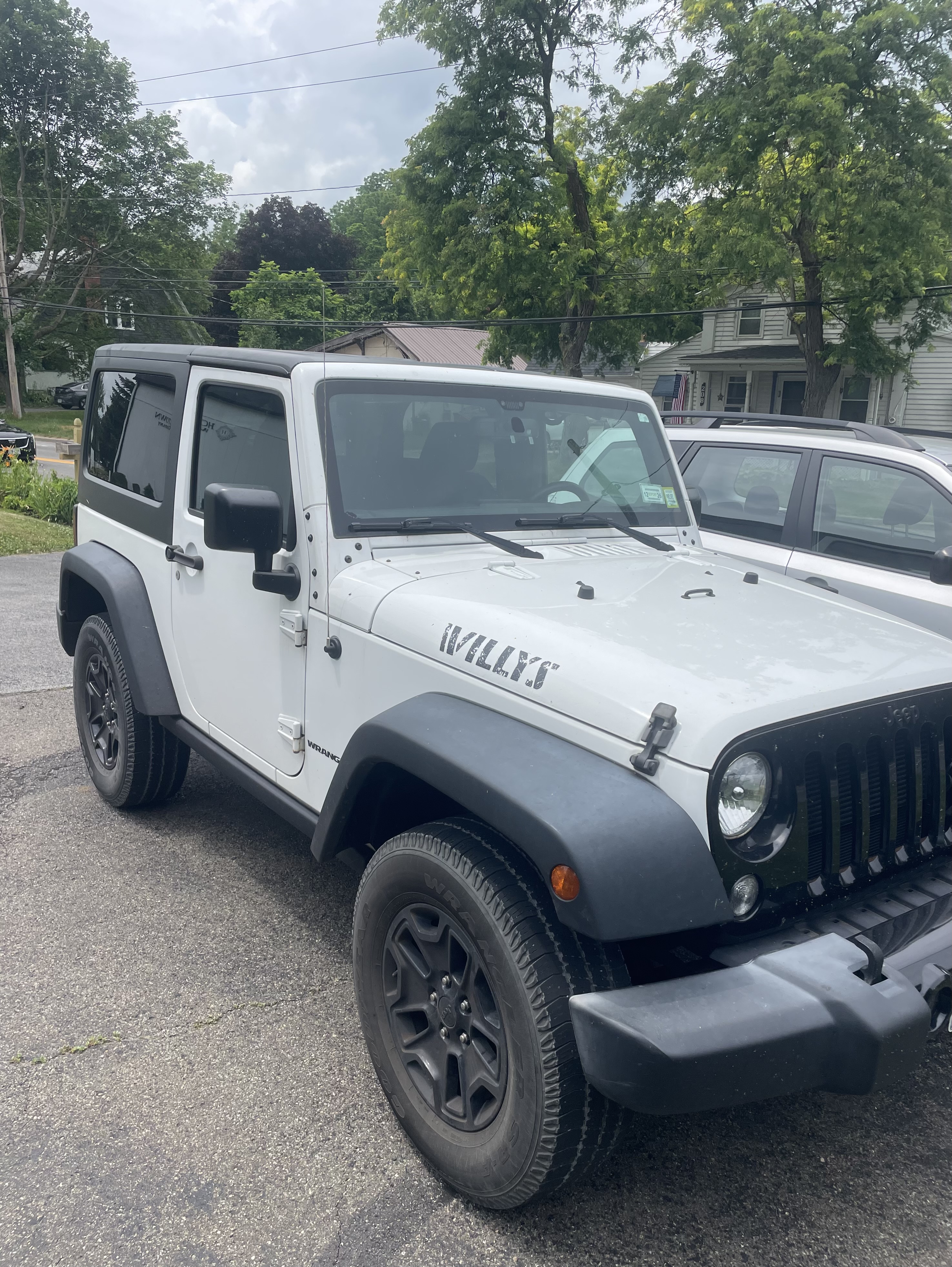 Used 2015 Jeep Wrangler Sport AWD/4WD image 2