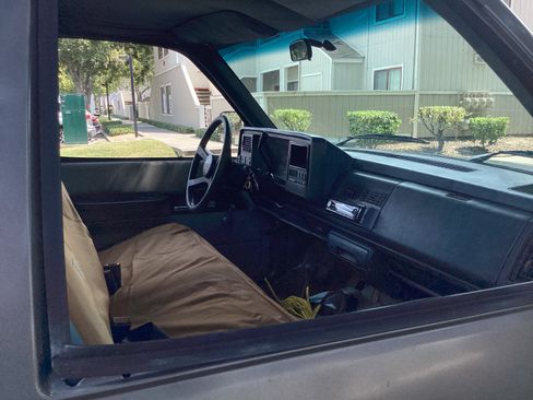 Used 1994 GMC Sierra 2500 SLE image 17