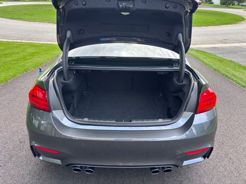 Used 2016 BMW M4 Coupe RWD image 32