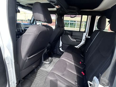 Used 2014 Jeep Wrangler Unlimited Sport w/ Quick Order Package 24S image 12