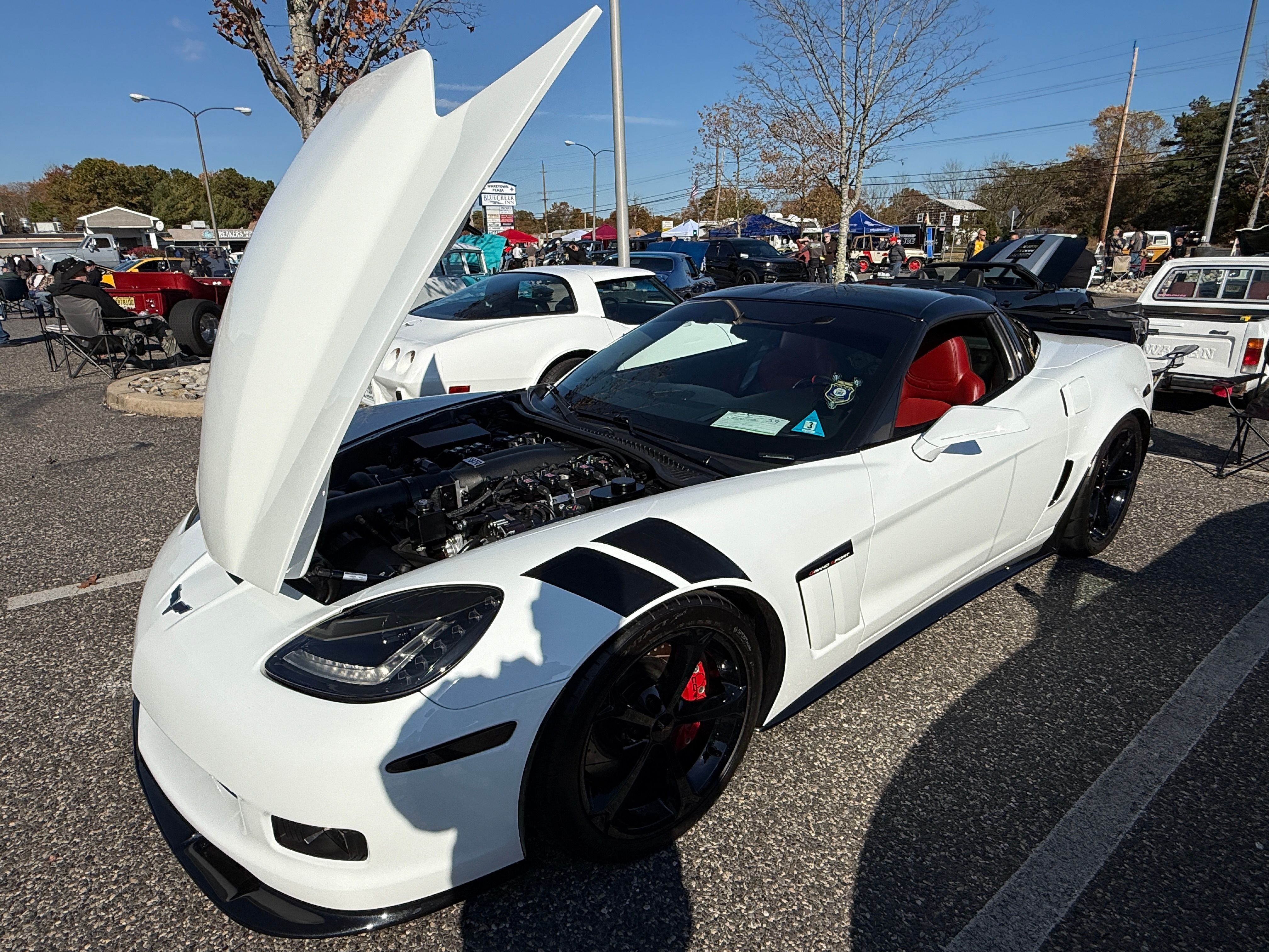 Used 2013 Chevrolet Corvette Grand Sport w/ 2LT Preferred Equipment Group RWD image 31