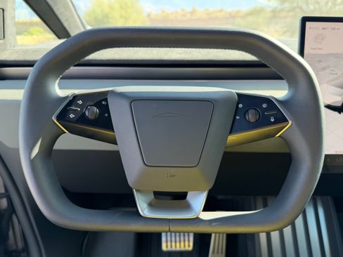 Used 2024 Tesla Cybertruck Cyberbeast AWD/4WD image 12