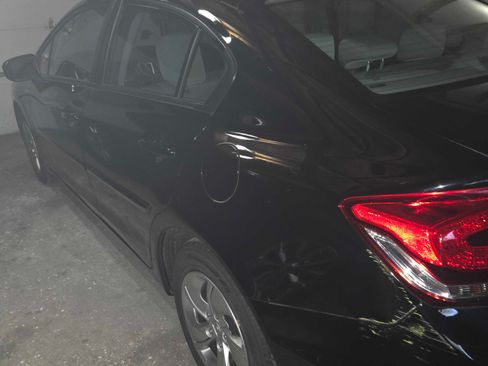 Used 2014 Honda Civic LX image 17