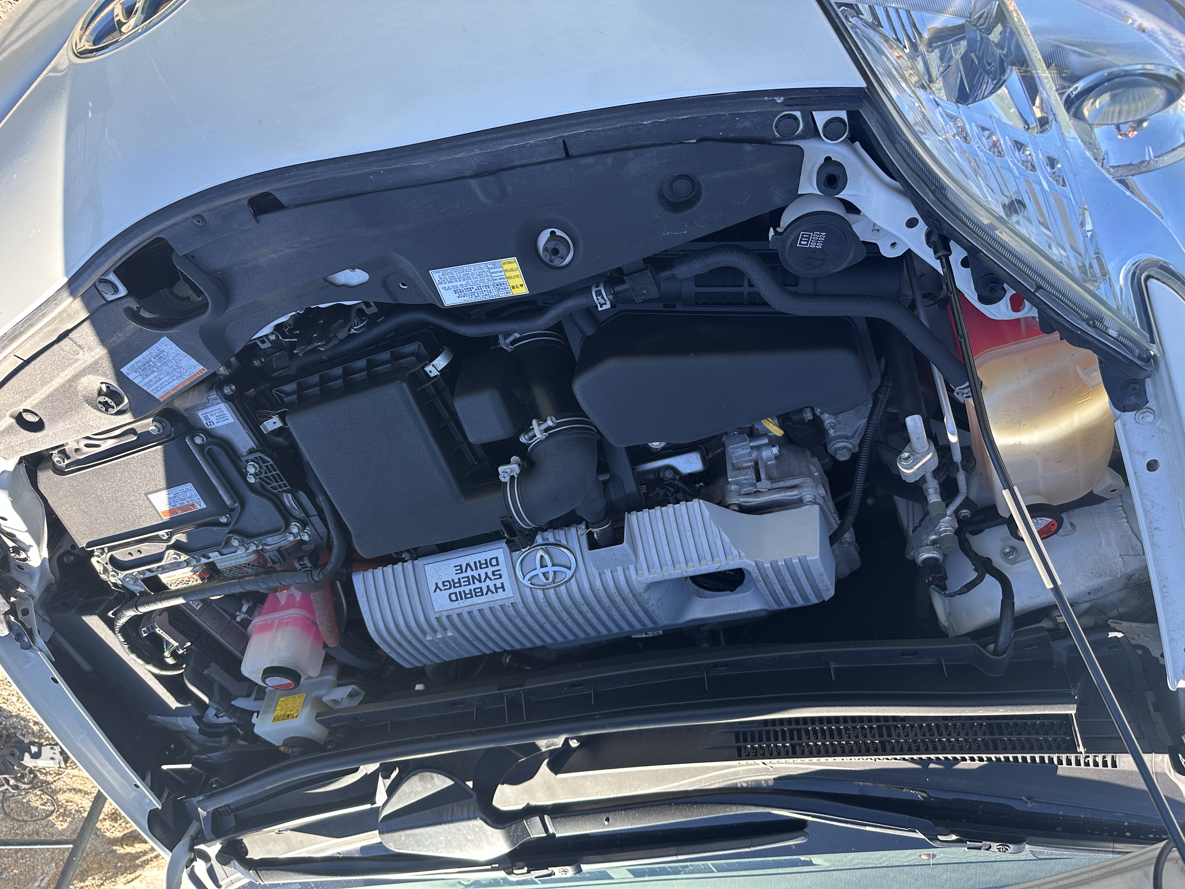 Used 2015 Toyota Prius Three FWD image 4