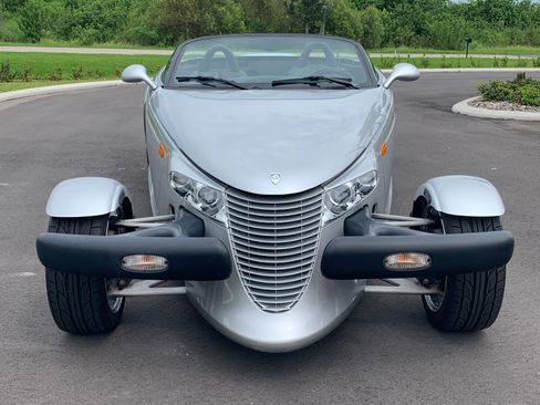Used 2000 Plymouth Prowler image 8