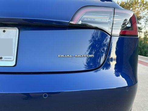 Used 2018 Tesla Model 3 Long Range image 26