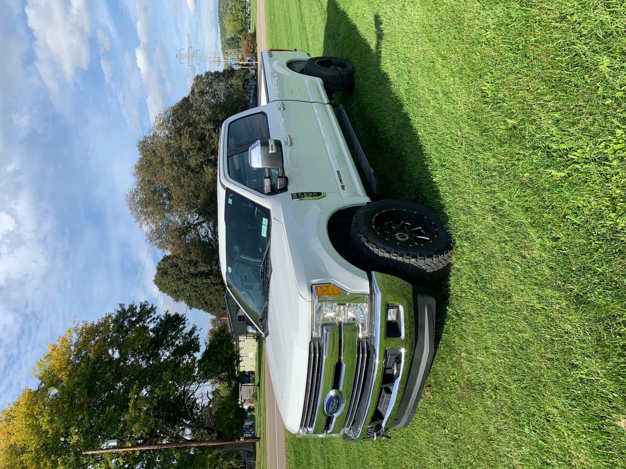 Used 2017 Ford F250 Lariat w/ Chrome Package AWD/4WD image 2