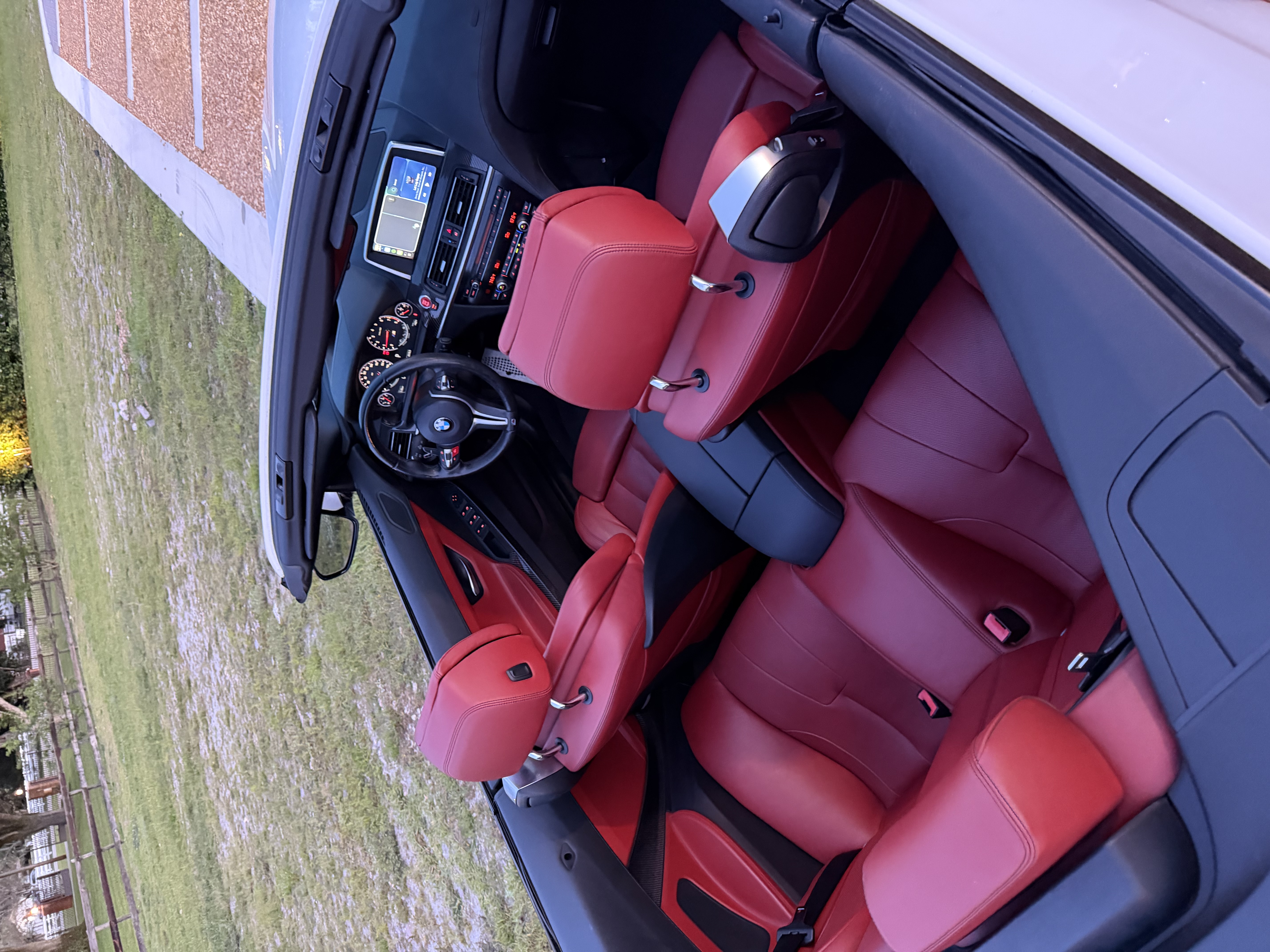 Used 2014 BMW M6 Convertible RWD image 16