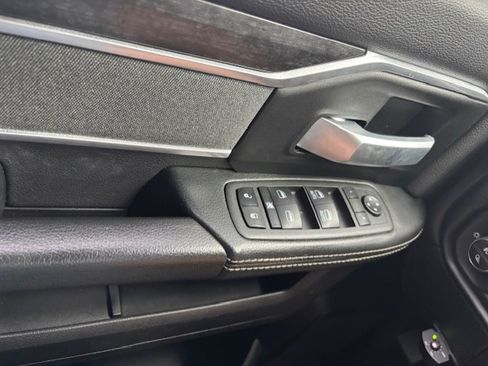 Used 2022 RAM 3500 Big Horn w/ Night Edition image 21