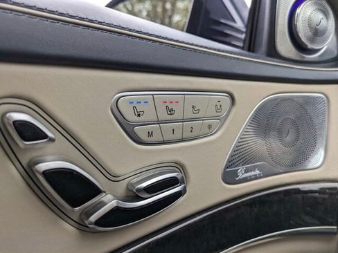 Used 2019 Mercedes-Benz S 63 AMG S 4MATIC Sedan image 17